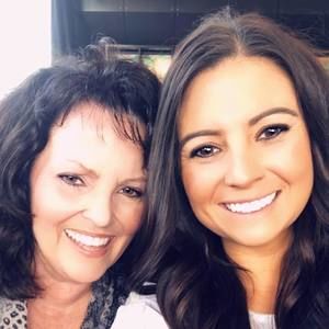 Meet your Posher, Denise